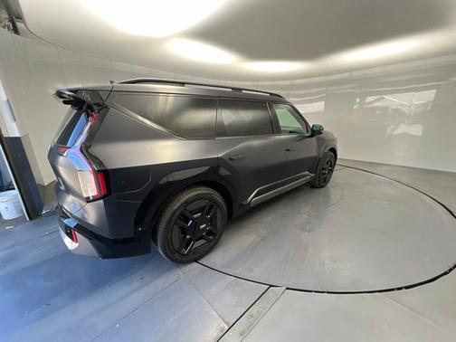 Metal 2026 Kia EV9 GT-Line