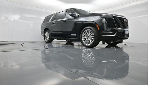2025 Cadillac Escalade ESV Premium Luxury