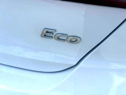2017 Hyundai ELANTRA Eco