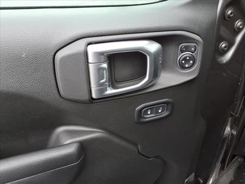 2024 Jeep Gladiator Nighthawk