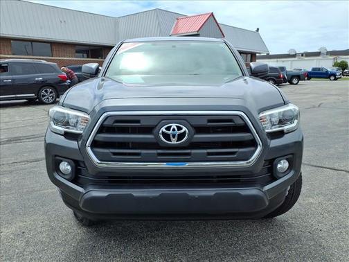 Magnetic Gray Metallic 2016 Toyota Tacoma Base
