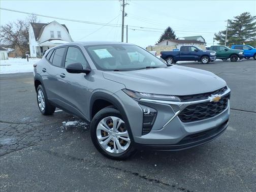 2024 Chevrolet Trax LS