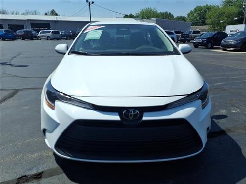 Ice Cap 2023 Toyota Corolla LE