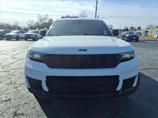 2023 Jeep Grand Cherokee L Altitude