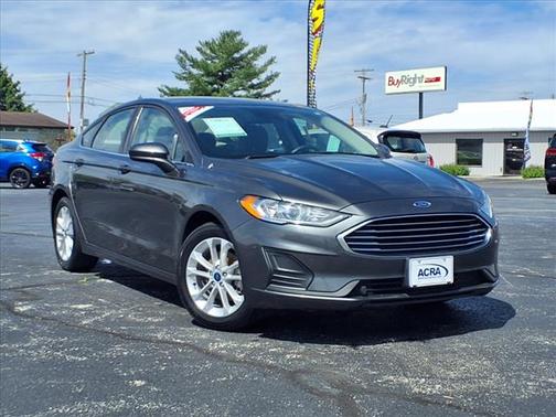 2020 Ford Fusion SE