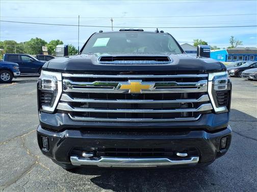 2025 Chevrolet Silverado 3500 High Country