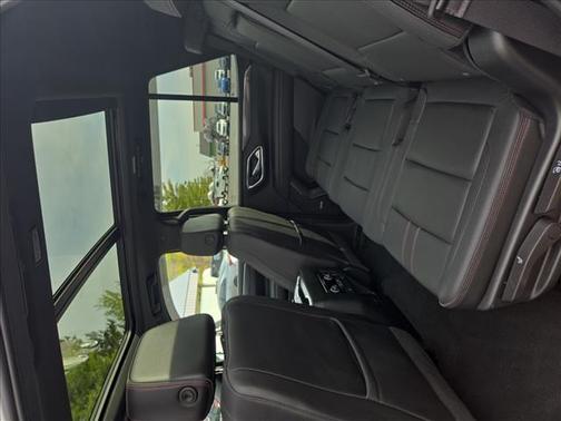 2023 Chevrolet Tahoe 4WD RST