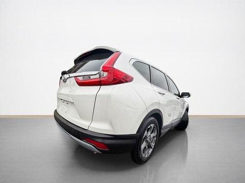 White Diamond Pearl 2017 Honda CR-V EX