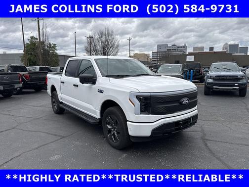 Oxford White 2024 Ford F-150 Lightning XLT