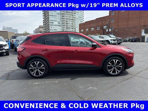 2022 Ford Escape SE
