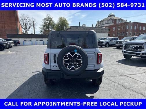 2026 Ford Bronco Outer Banks