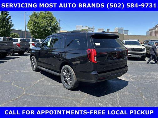 Agate Black Metallic 2026 Ford Expedition Platinum
