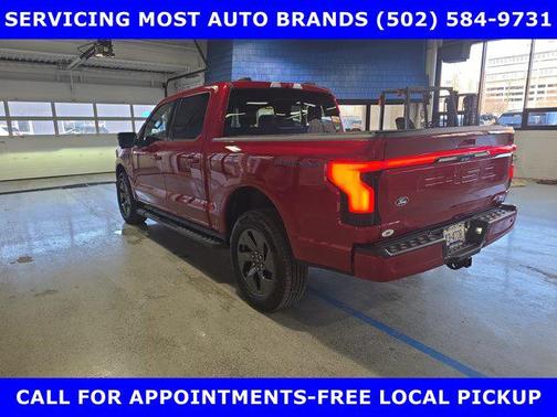 2025 Ford F-150 Lightning LARIAT