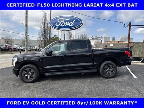 Agate Black Metallic 2025 Ford F-150 Lightning LARIAT