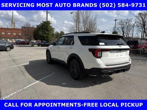 2025 Ford Explorer ST