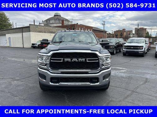 2020 RAM 2500 Tradesman Crew Cab 4X4 6'4' Box