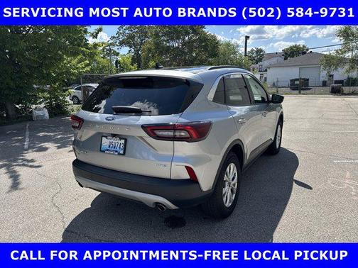 Iconic Silver Metallic 2024 Ford Escape Active