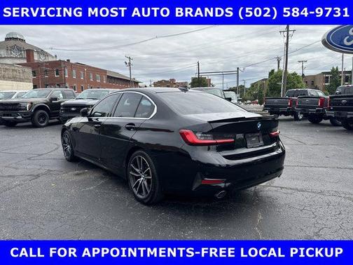 Black Sapphire Metallic 2019 BMW 330 330i