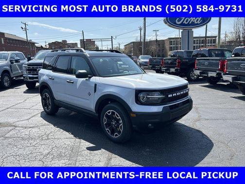 Space White Metallic 2026 Ford Bronco Sport Outer Banks