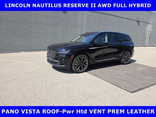Infinite Black Metallic Clearcoat 2024 Lincoln Nautilus Reserve