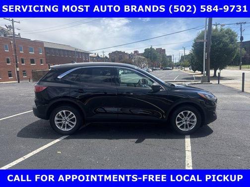 2022 Ford Escape SE