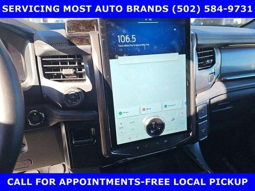 2025 Ford F-150 Lightning LARIAT