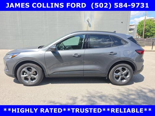 Carbonized Gray Metallic 2025 Ford Escape ST-Line
