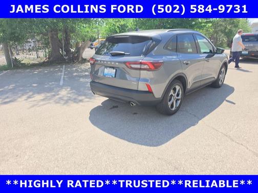 Carbonized Gray Metallic 2025 Ford Escape ST-Line