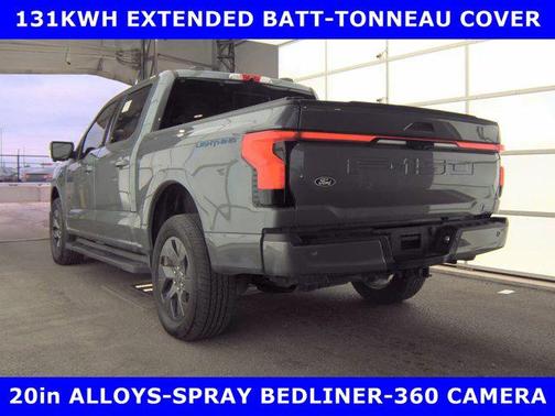 2024 Ford F-150 Lightning LARIAT