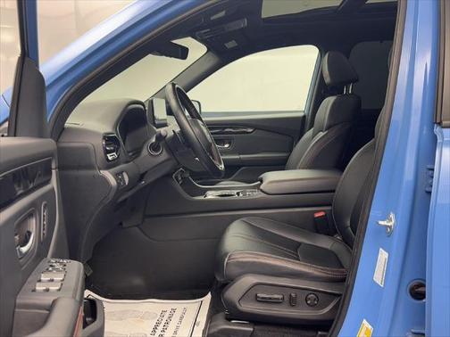 2023 Honda Pilot TrailSport