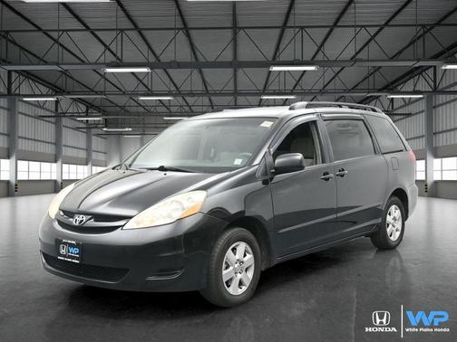 2010 Toyota Sienna CE
