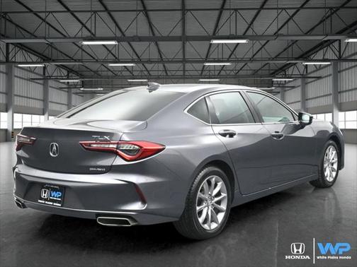 2022 Acura TLX Base