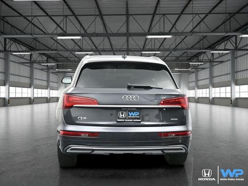 2021 Audi Q5 45 Premium
