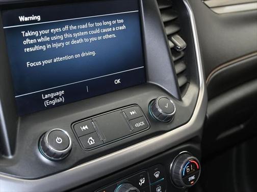 2021 GMC Acadia AT4