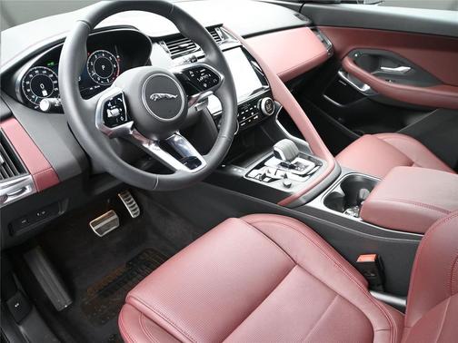 2024 Jaguar E-PACE P250 R-Dynamic SE