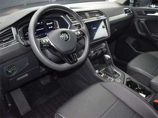 2021 Volkswagen Tiguan 2.0T SEL