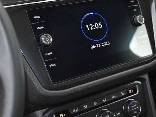 2021 Volkswagen Tiguan 2.0T SEL