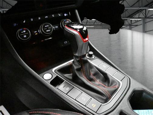 2022 Volkswagen Jetta GLI 2.0T Autobahn