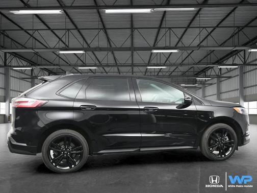 2024 Ford Edge ST