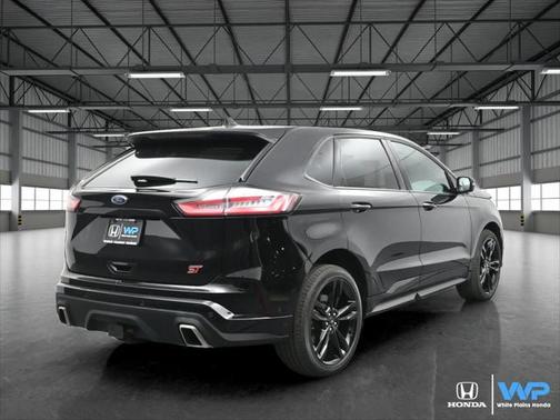 2024 Ford Edge ST