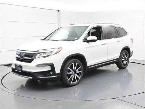 2022 Honda Pilot Touring 7-Passenger