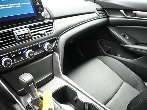 2022 Honda Accord LX 1.5T