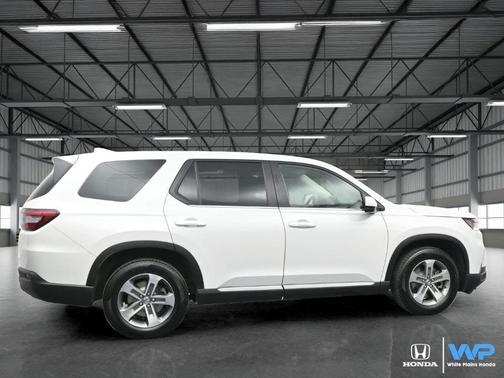 2023 Honda Pilot EX-L 8-Passenger