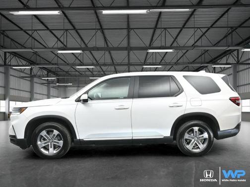 2023 Honda Pilot EX-L 8-Passenger