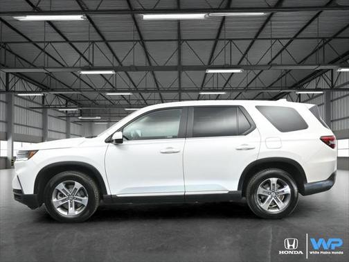2023 Honda Pilot EX-L 8-Passenger