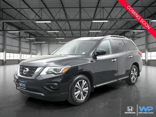 2018 Nissan Pathfinder S