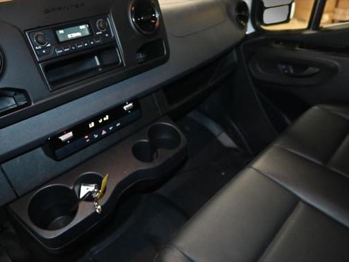 2021 Mercedes-Benz Sprinter 2500 Standard Roof V6