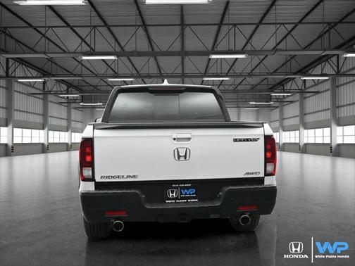 2022 Honda Ridgeline Black Edition