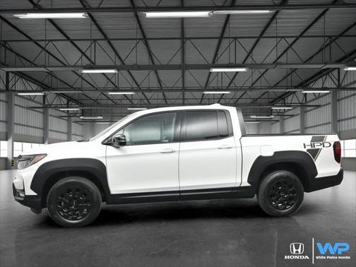 2022 Honda Ridgeline Black Edition