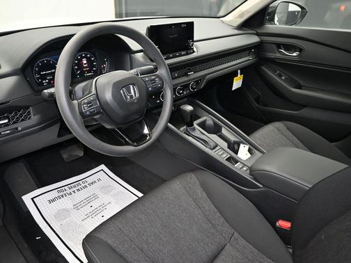 2025 Honda Accord SE